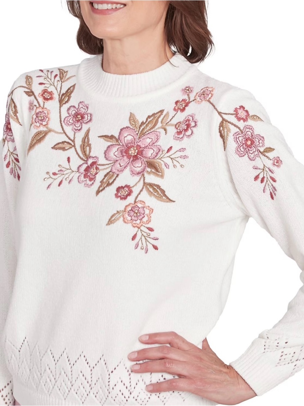 Alfred Dunner Womens Floral Embroidered White Chenille Sweater